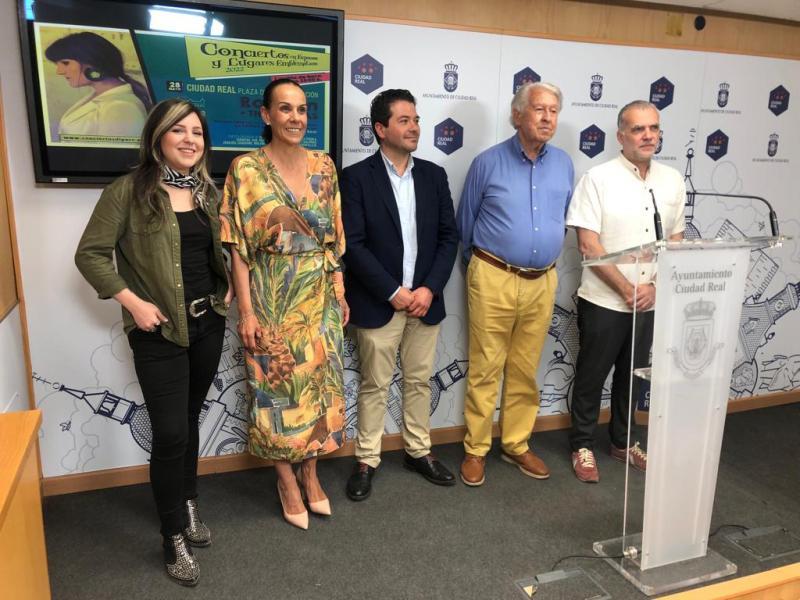 Conoce Castilla-La Mancha-Presentado el primer 'Concierto en Espacios Emblemáticos' con Rozalén y The Víboras