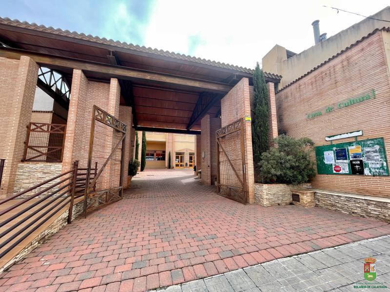 Conoce Castilla-La Mancha-La Universidad Popular de Bolaños clausura el curso con teatro, exposiciones y exhibiciones